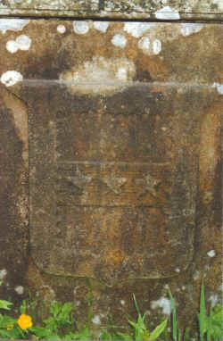 caldwell hall family crest in stone.jpg (143260 bytes)
