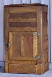 Oak Ice Box