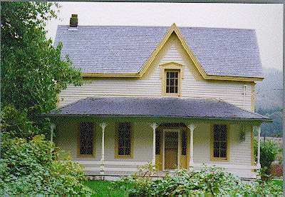 Here is a picture similar to the Strike Axe