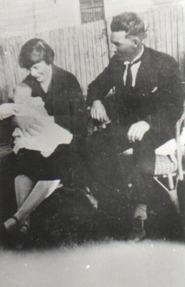 Nell nee  George   -  with husband Jack Thompson & son John