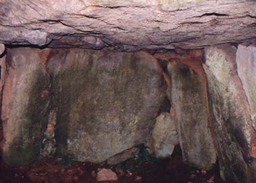 Les Creux es Faies (The Fairies' Hollow)