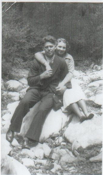 grandson of Martha McLachlan Buckley - Jack with wife Doris - Lowes Mount nr Oberon NSW - abt 1934
