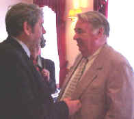 Jimmy Reid havig crack with SI Editor  Kenneth Fee