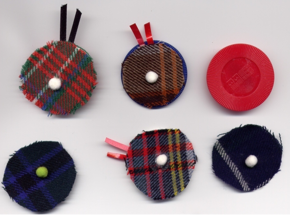 Scottish decorations for very thrifty