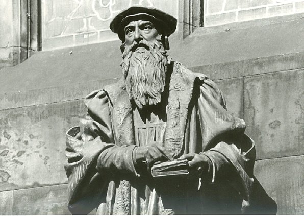 Statue of John Knox at the High Kirk of St Giles, Edinburgh