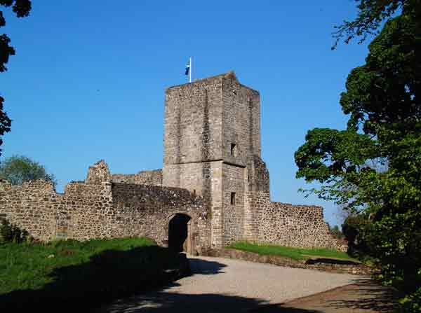 Mugdock Castle, photograph copyright Scottish Panoramic