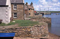 Stromness - harbourfront houses 