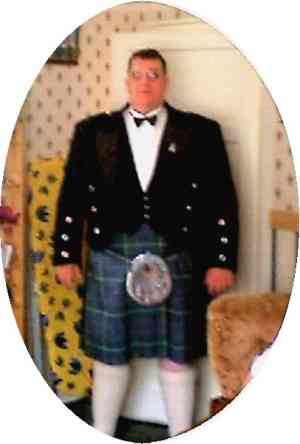 Robin in his kilt