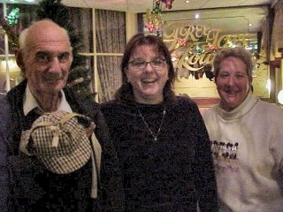 Ranald, Mary & Sandie in the Leapark Hotel, Grangemouth