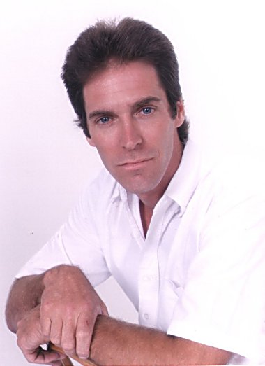 Leo Livingston (Sir Fox)