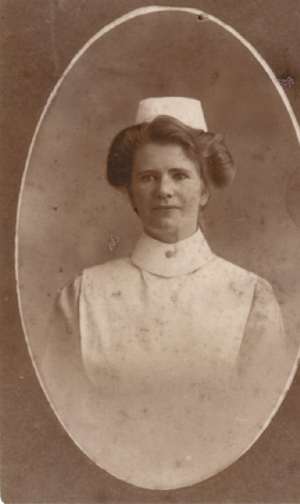 Jane Gant third daughter of Elizabeth McLachlan & Charles Gant -  Jane, nurse  WWOne,   photo abt 1915